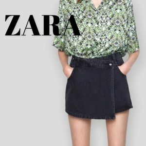 SOLD!! ZARA |  BLACK DENIM WRAP FRONT SKORT SZ XS (0/2)